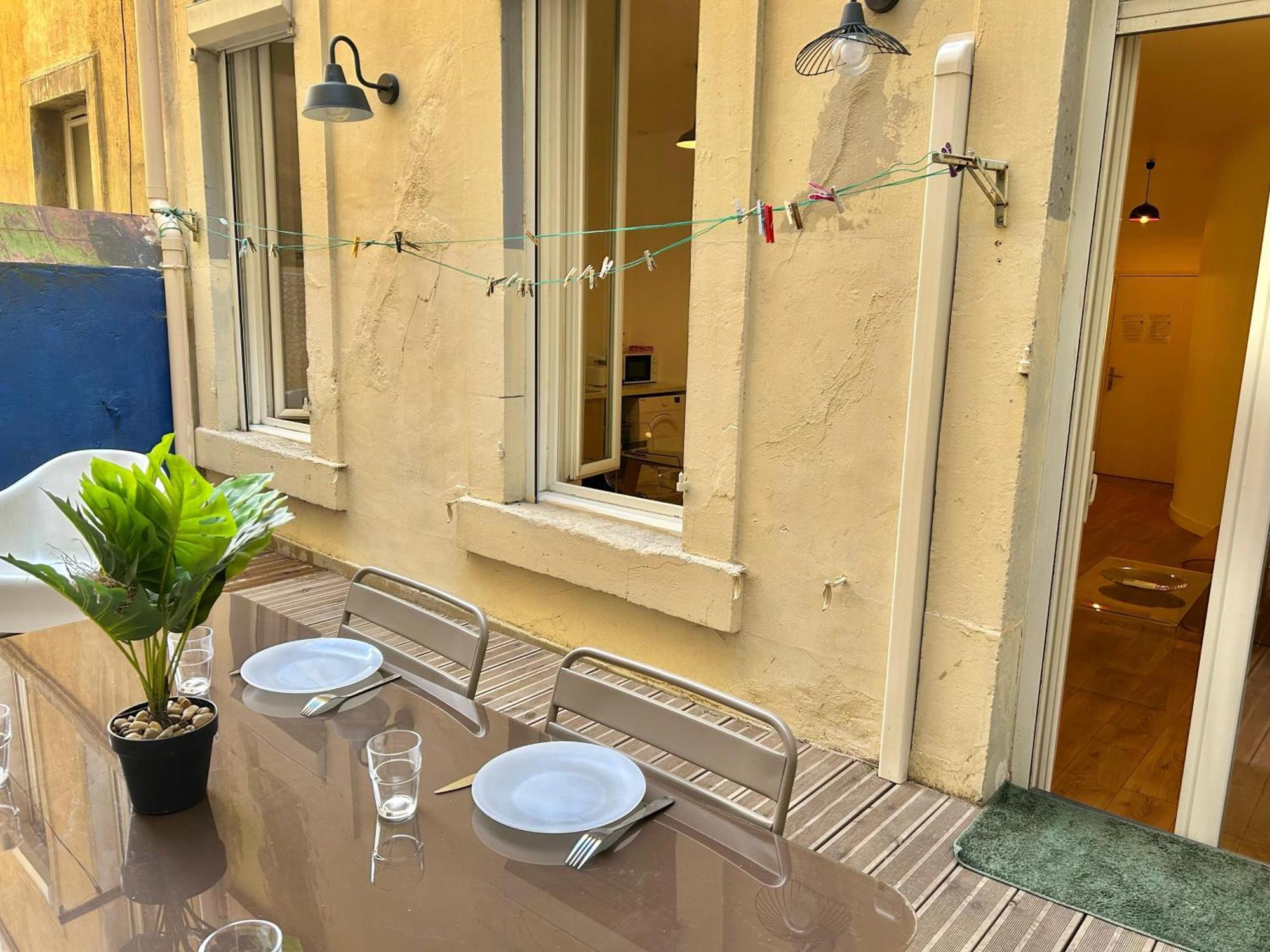 מרסיי Chez Marie Et Romain- Appartement De Charme Au Coeur De La Joliette Proche Panier Centre Ville מראה חיצוני תמונה